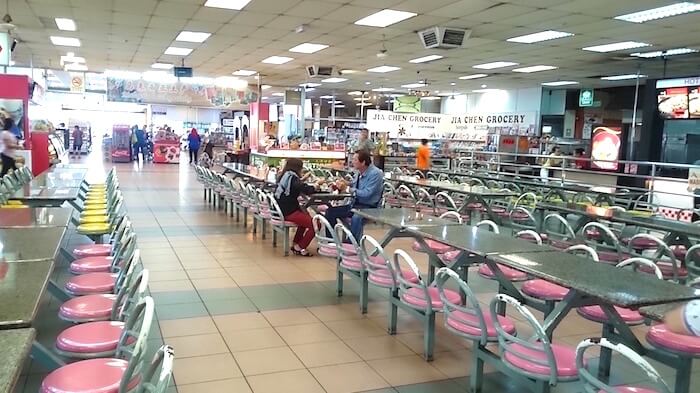Malaysia to Singapore Bus @ Yong Peng Coffeeshop