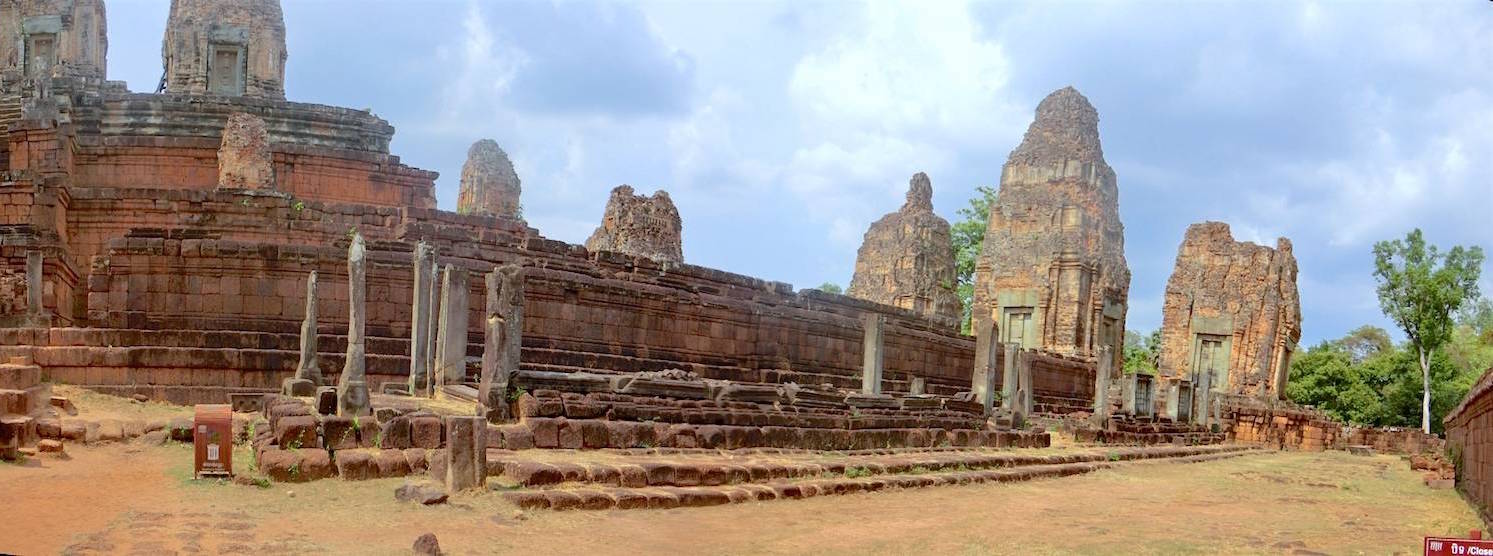 Pre Rup is a big temple with different facets of things to see... Worth the visit!