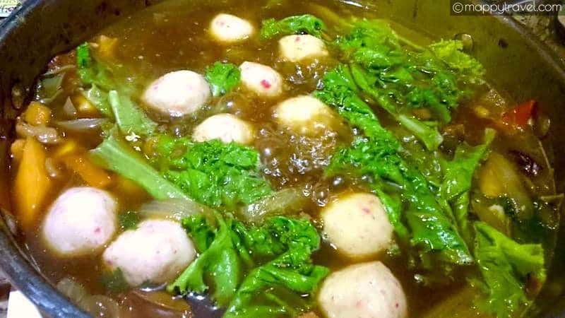 Huang Ji Huang Soup with Lettuce and Crab Balls